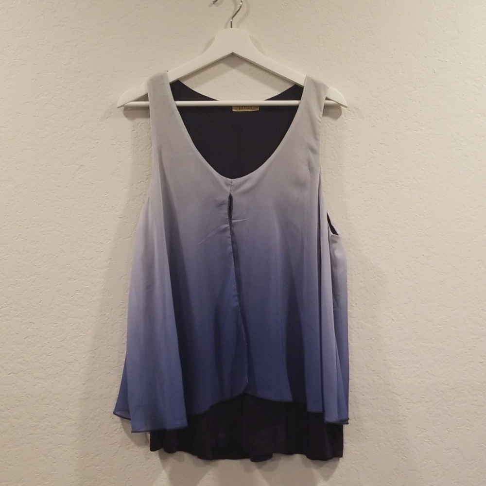 Lavish Size L Purple Gradient Sleeveless Event Top